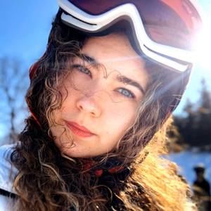 Meet your Posher, Yolanda